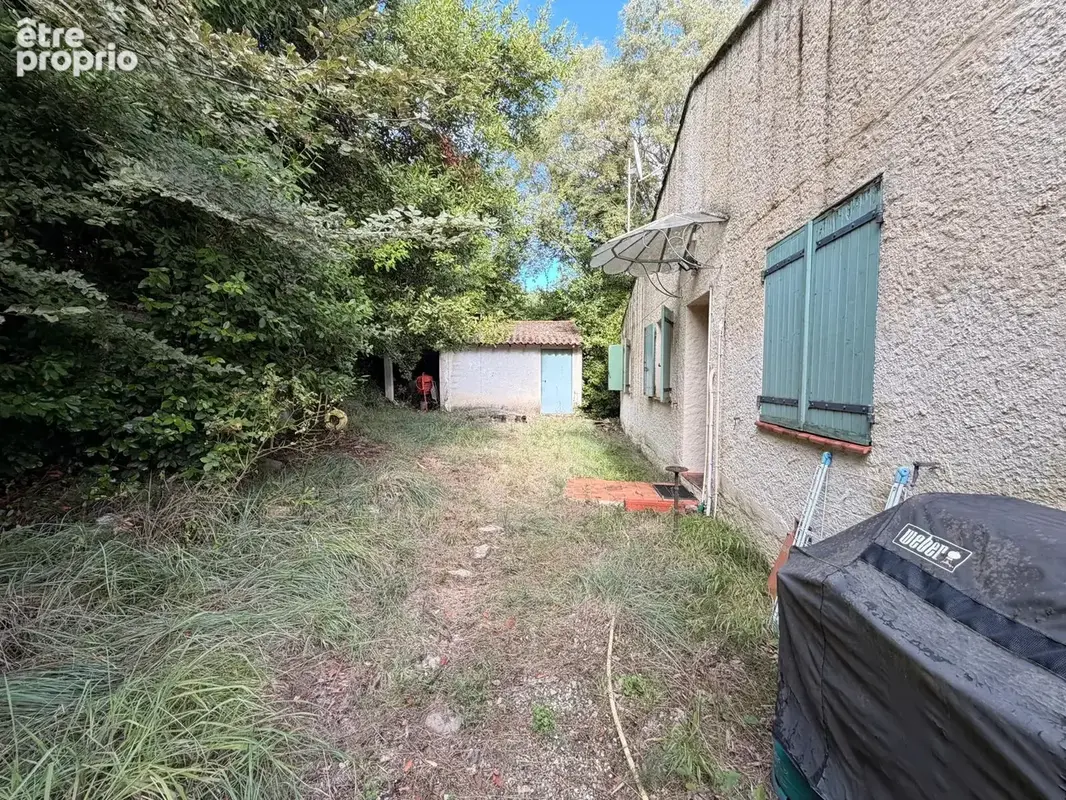 GAILHAN Maison à renover 4 pièces de 90 m2 sur une parcelle de 1000m2 arboré - photo 14