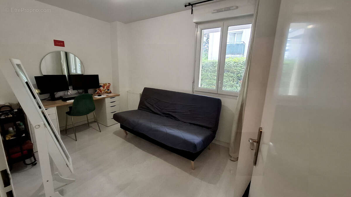 Appartement à SANTENY