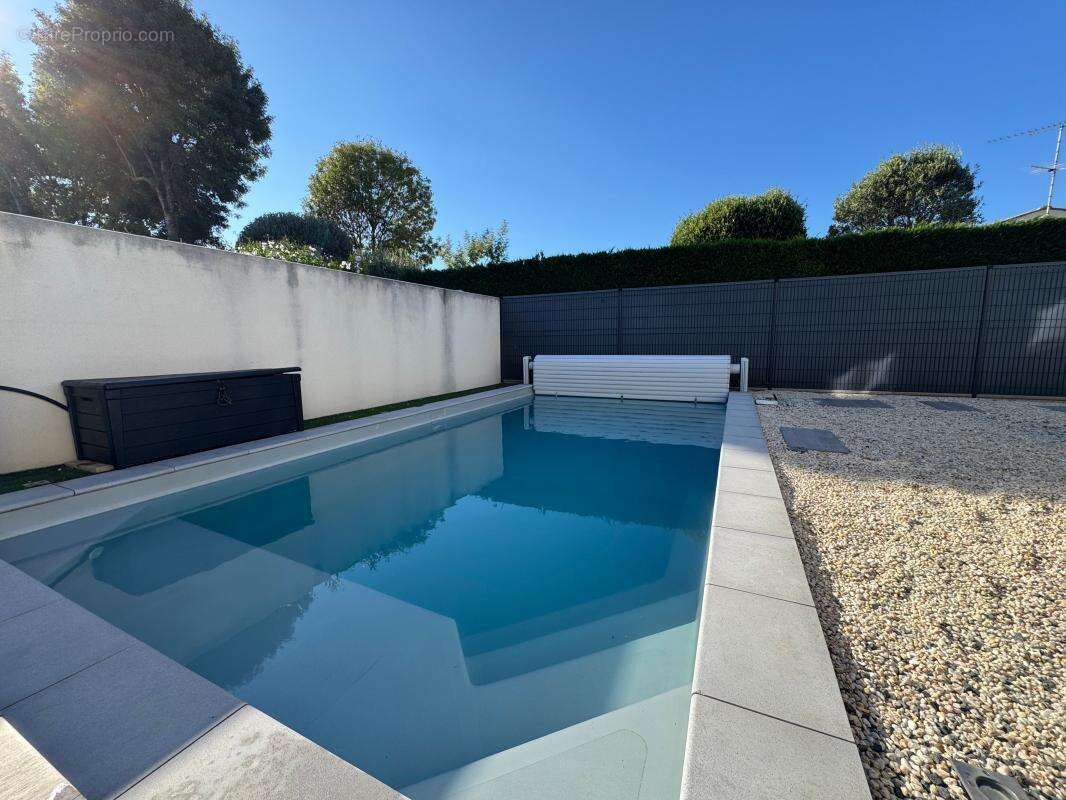 Maison à SAINT-SULPICE-DE-ROYAN