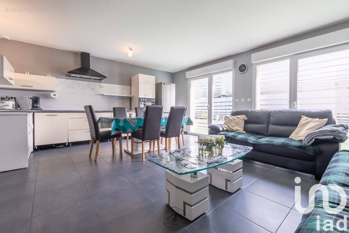 Photo 1 - Maison à CLOUANGE