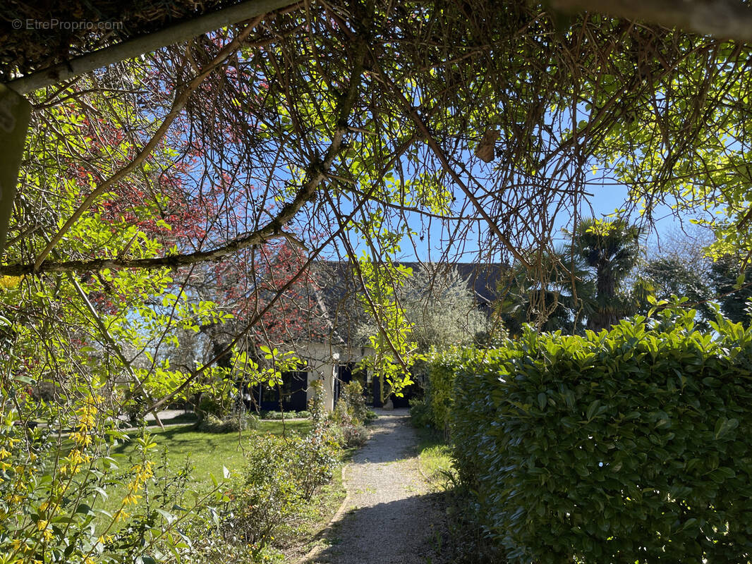 Maison à COULOUNIEIX-CHAMIERS