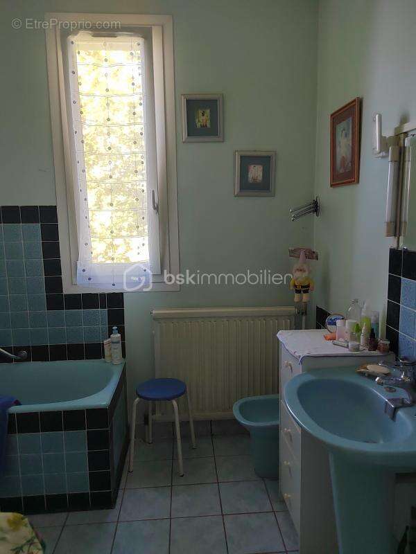 Maison à ARGENTON-SUR-CREUSE