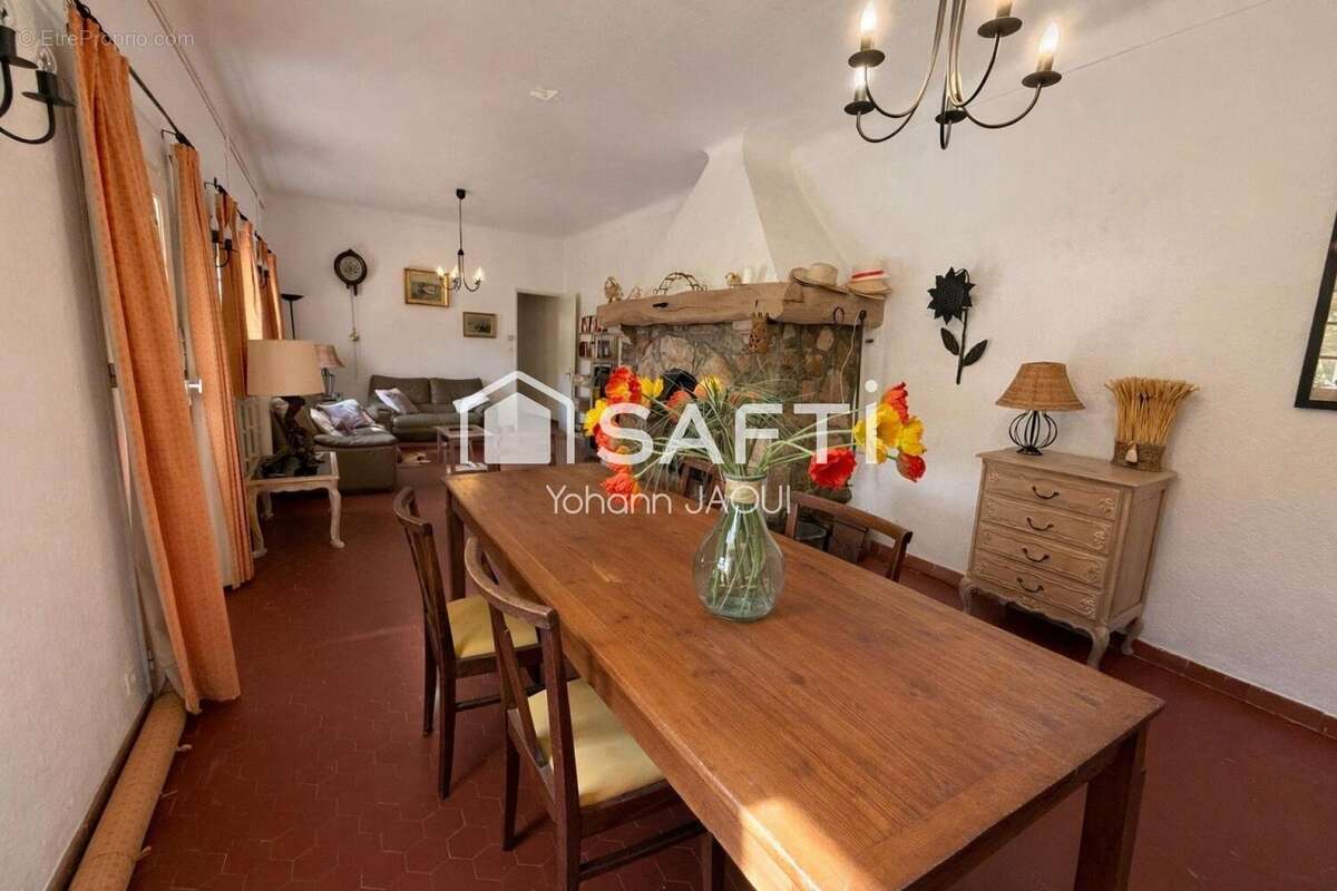 Photo 7 - Maison à ENTRECASTEAUX