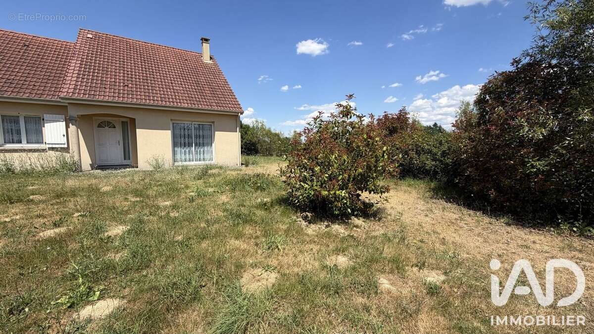 Maison 95 m² à Bussiere-Saint-Georges  - photo 3
