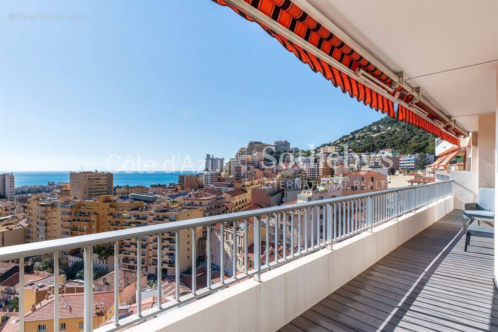 Appartement à BEAUSOLEIL