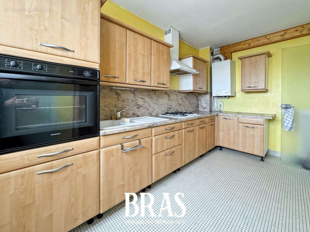 Pont rousseau - t3 64 m² - 2 ch - cave - parking - photo 8