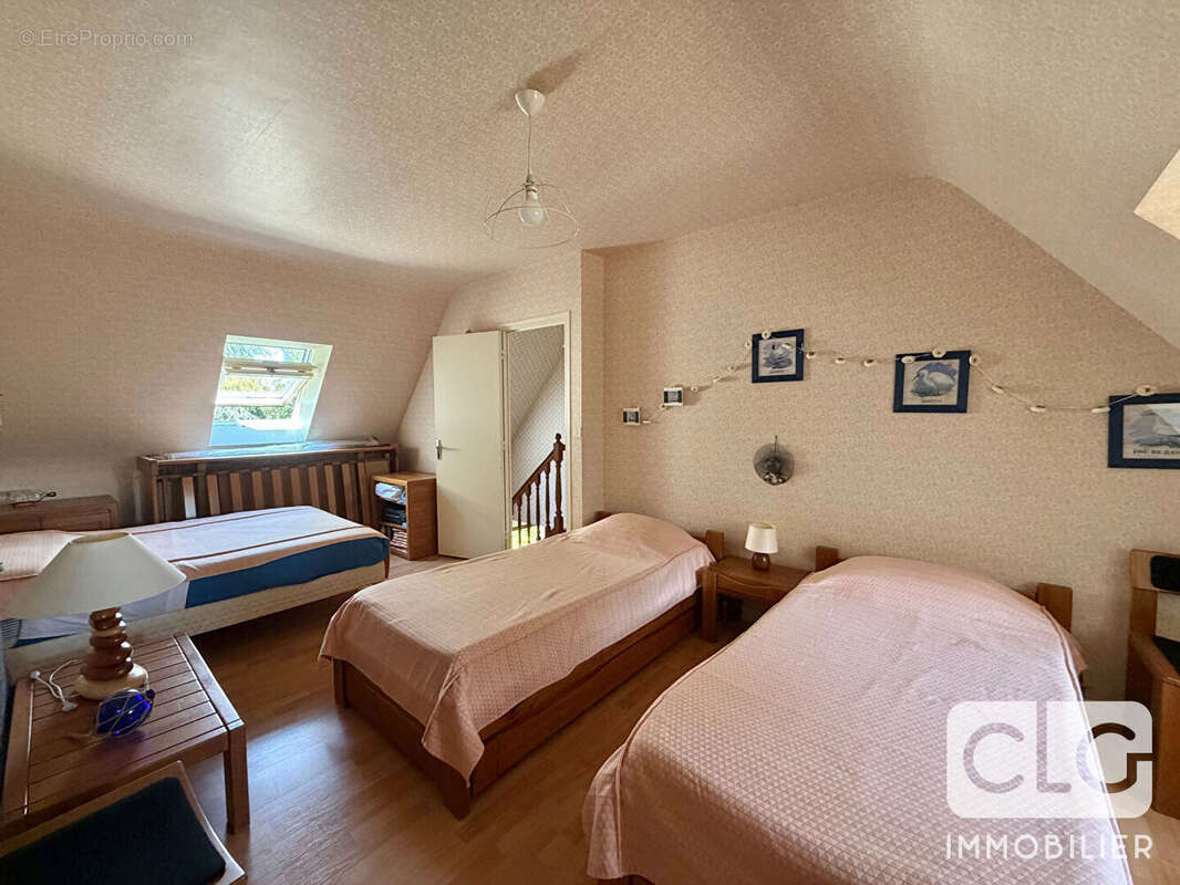 Maison Fouesnant - 110 m² - - 120 m² au sol - photo 16