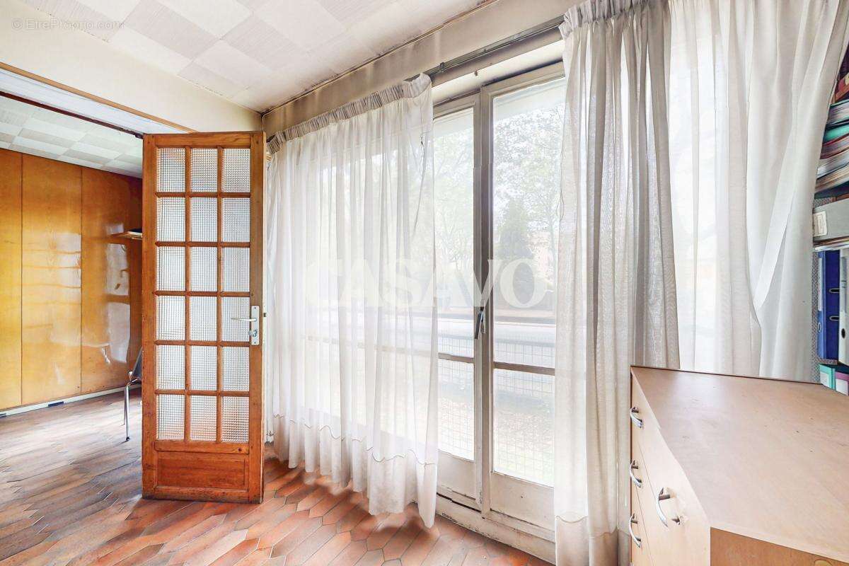 Appartement à L'HAY-LES-ROSES