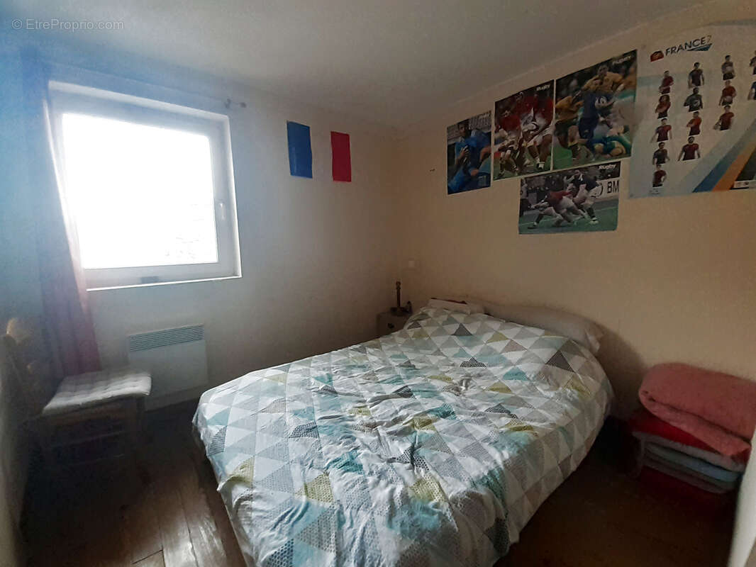 Maison à ROUVENAC