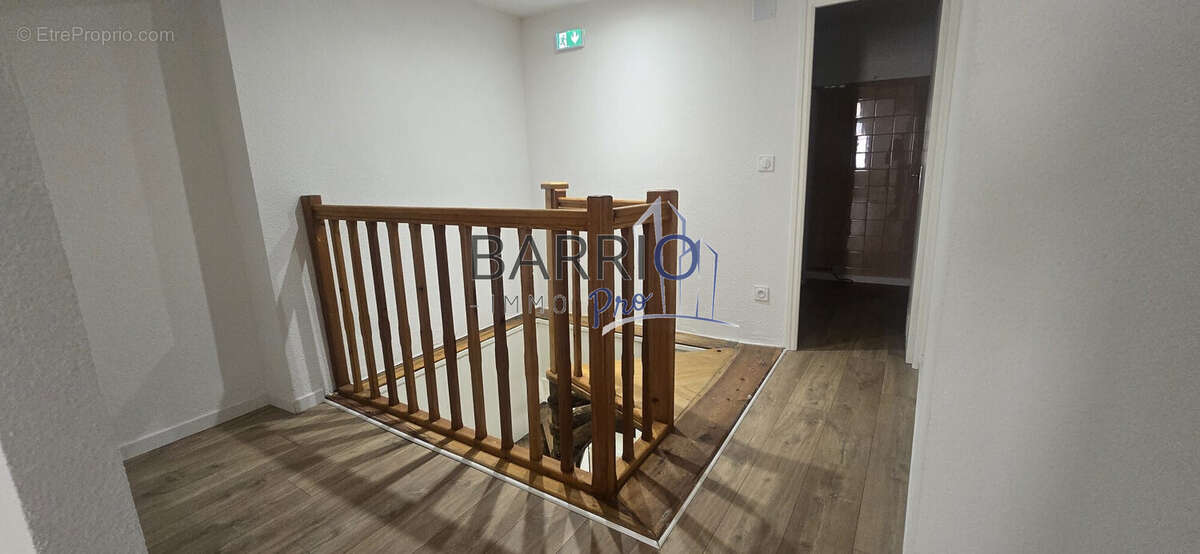 Commerce 62 m² à Argeles-Sur-Mer  - photo 4