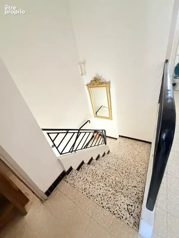 Roquefort-Des-Corbières : Maison de village 120 m2 avec terrasse sur les toits - photo 3