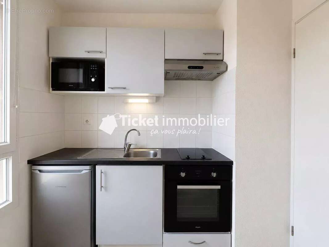 T2 45 m2 eaunes avec 2 places de parking - photo 4