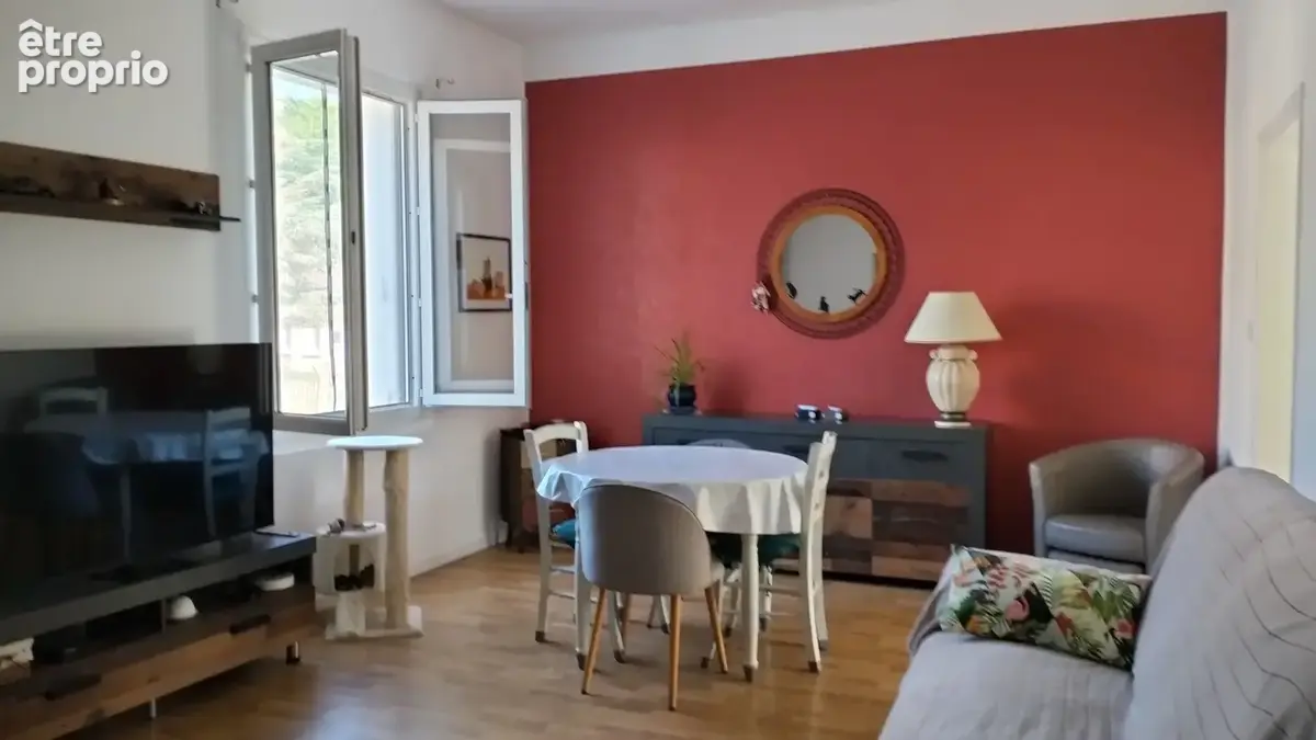 Maison mitoyenne 1 côté   Sans travaux à prévoir - photo 2