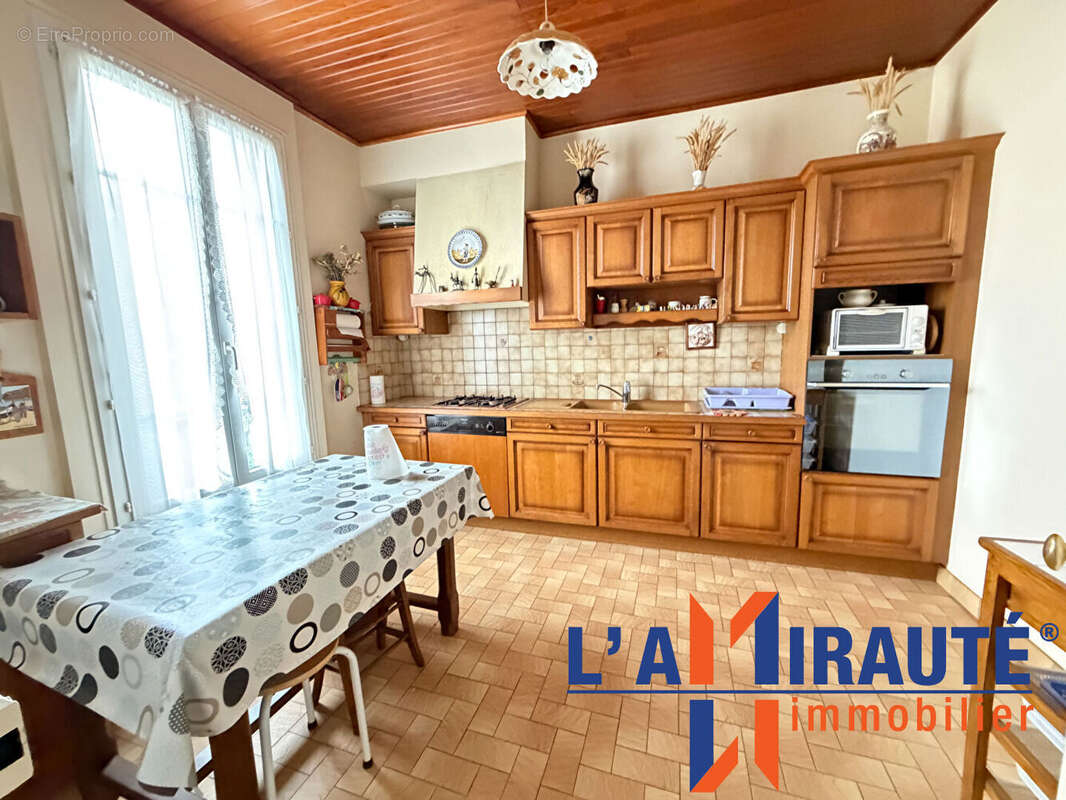 Maison à SARTROUVILLE