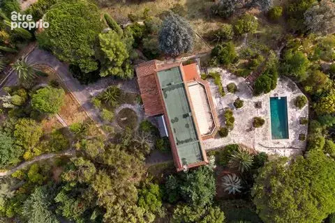 Terrain 6071 m² à Vallauris  - photo 2