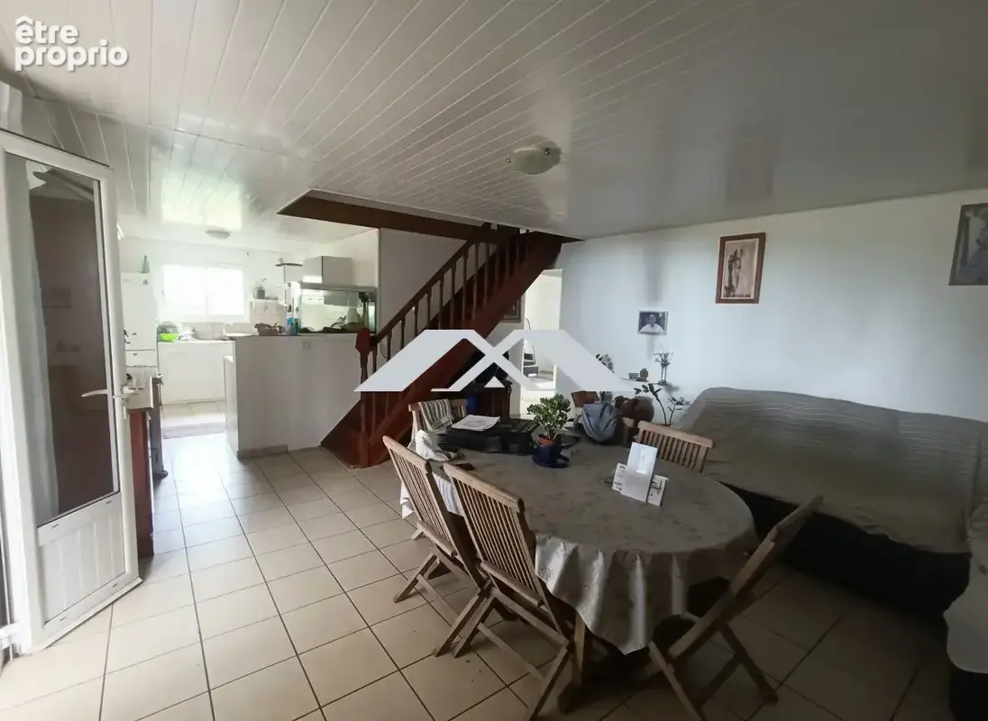 Maison 6 pièces 126 m² à vendre à Les Trois-Bassins (97426) - photo 6