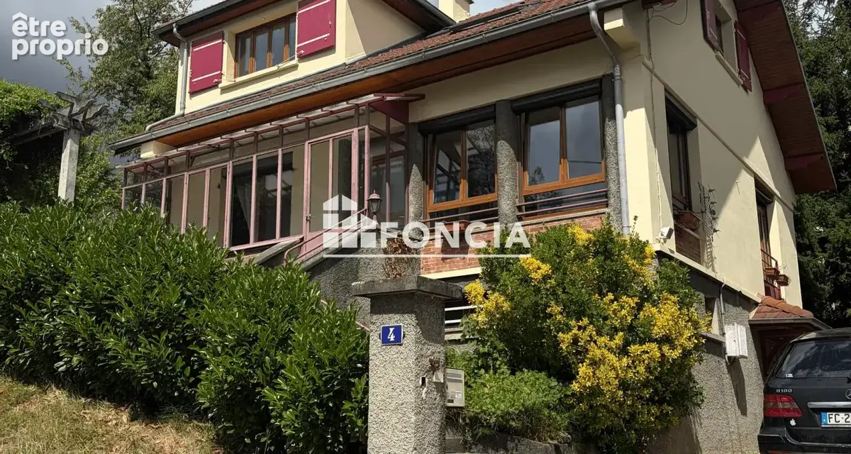 Maison à BELLEGARDE-SUR-VALSERINE