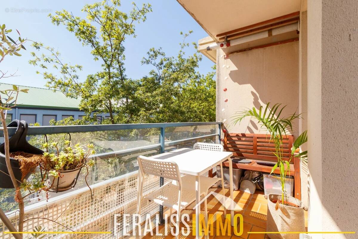Bel appartement F3 de 63 m2 en état impeccable ! - photo 1