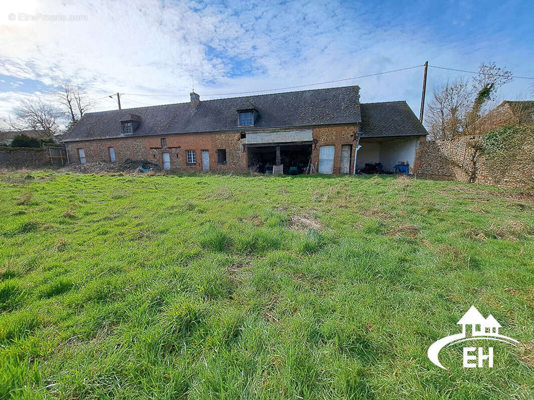 Maison de bourg a restaurer - photo 11