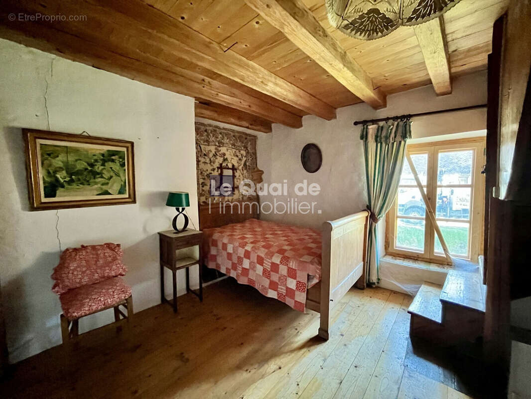 Maison à SAINT-PIERRE-DE-CHARTREUSE