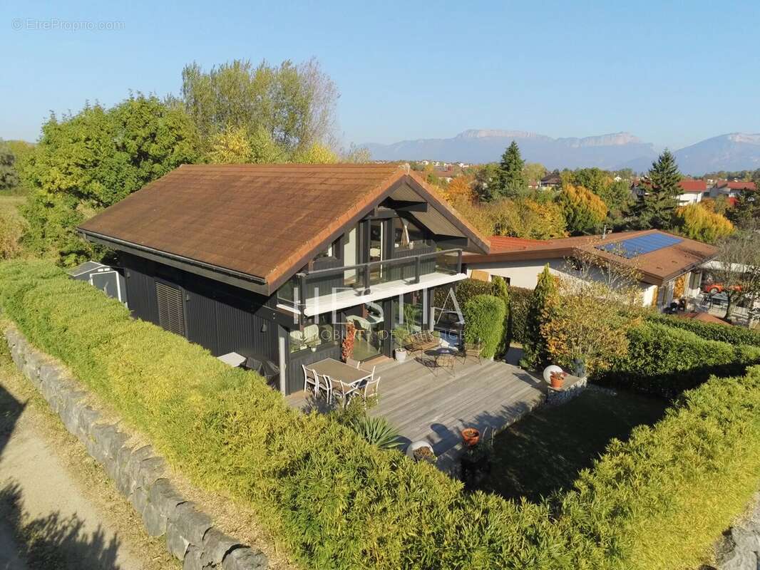 Maison à POISY