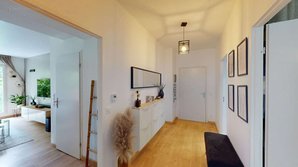 Appartement à MONTEVRAIN