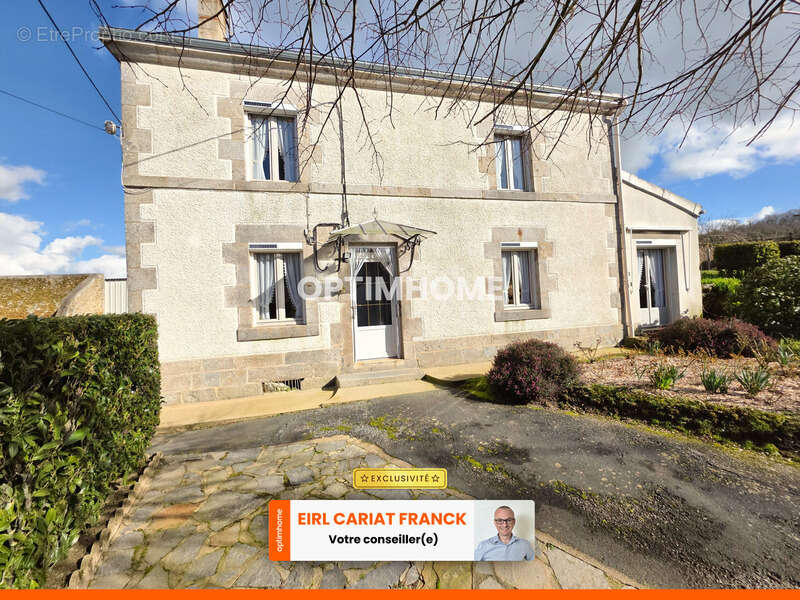 Maison à SAINT-PRIEST-LA-FEUILLE