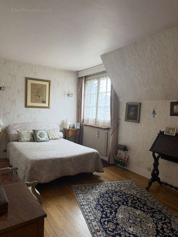 Maison à L'ETANG-LA-VILLE