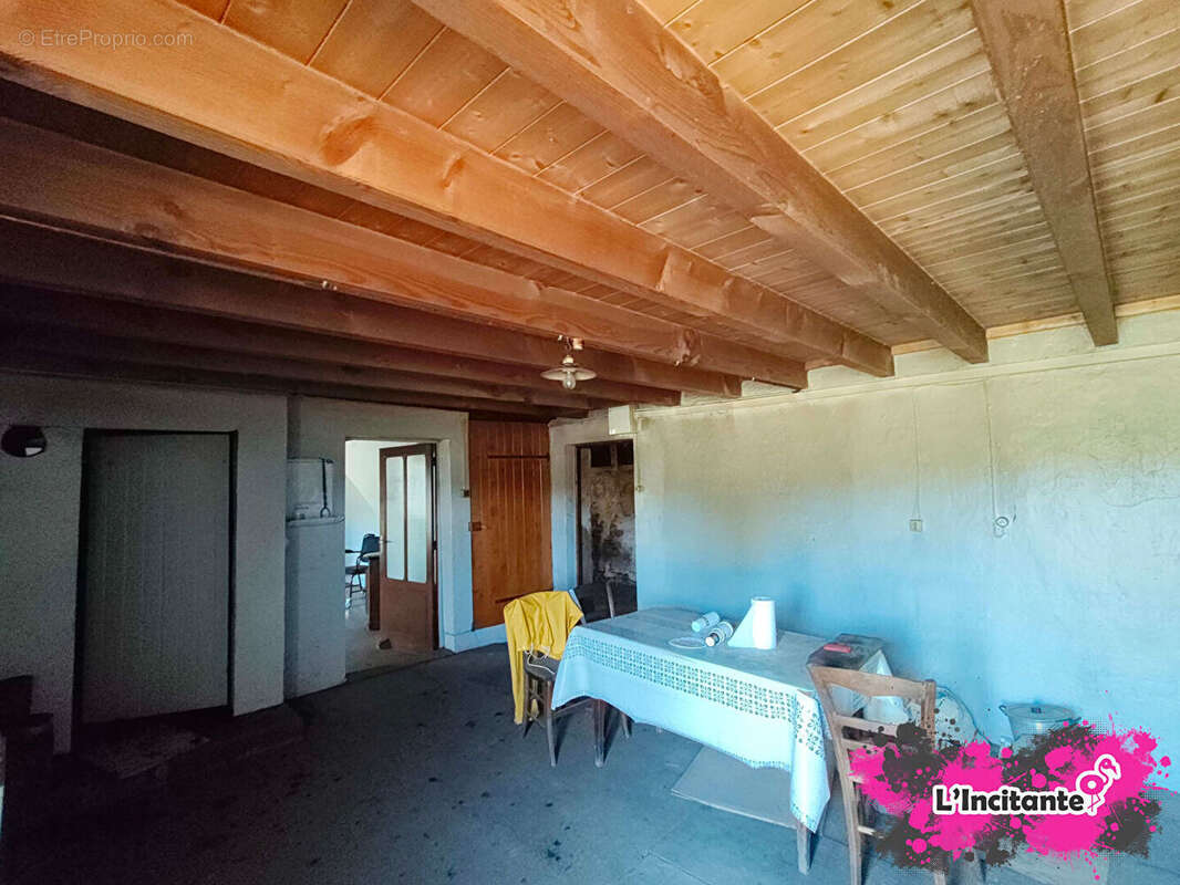 Maison à FOUGEROLLES