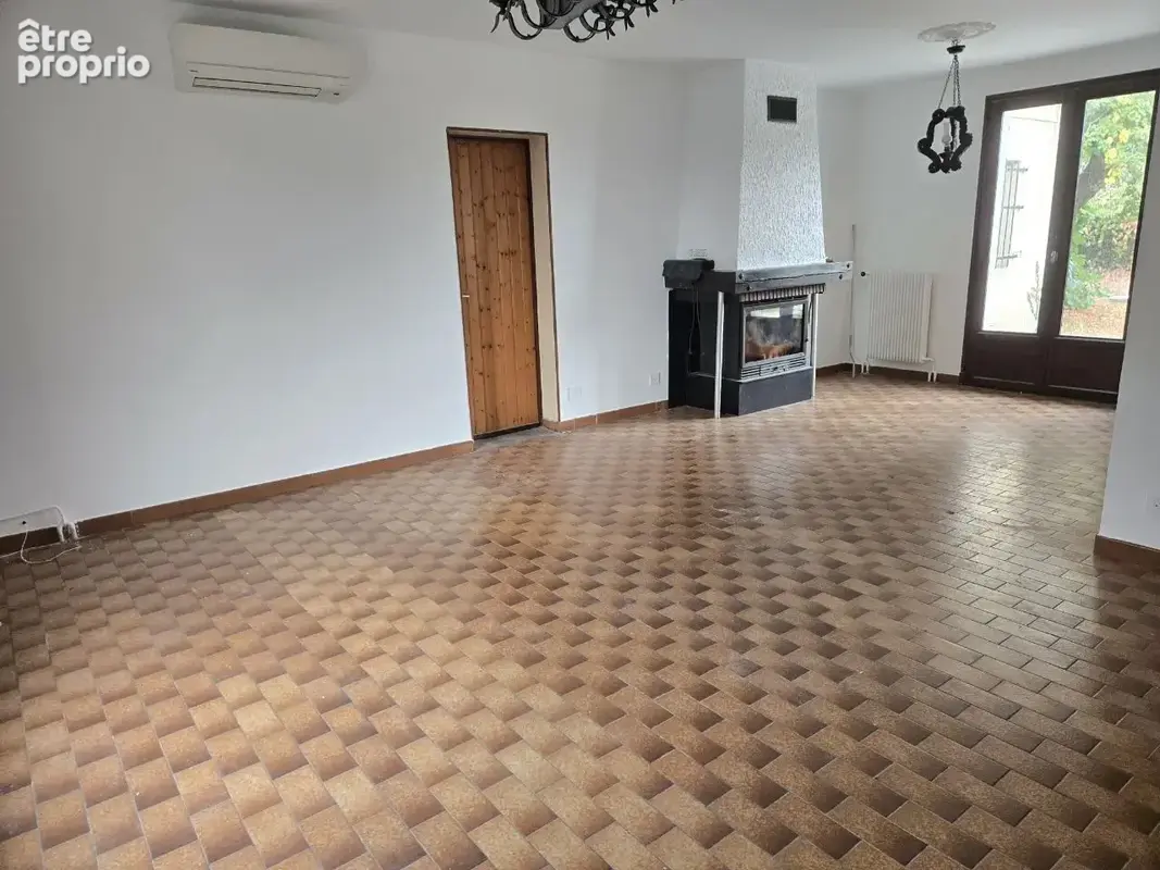 Roquettes   Maison T4 de plain-pied 81 m2   Terrain 750 m2   Garage 33 m2 - photo 4