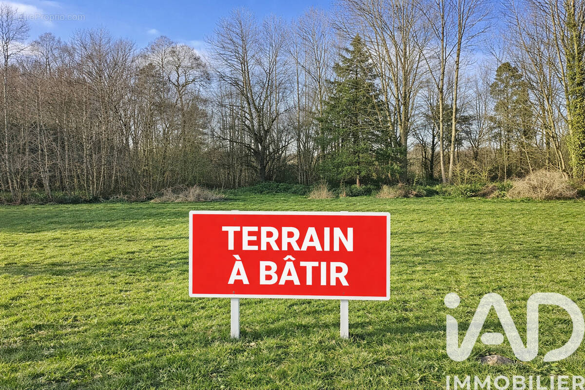 Photo 1 - Terrain à LANTIC