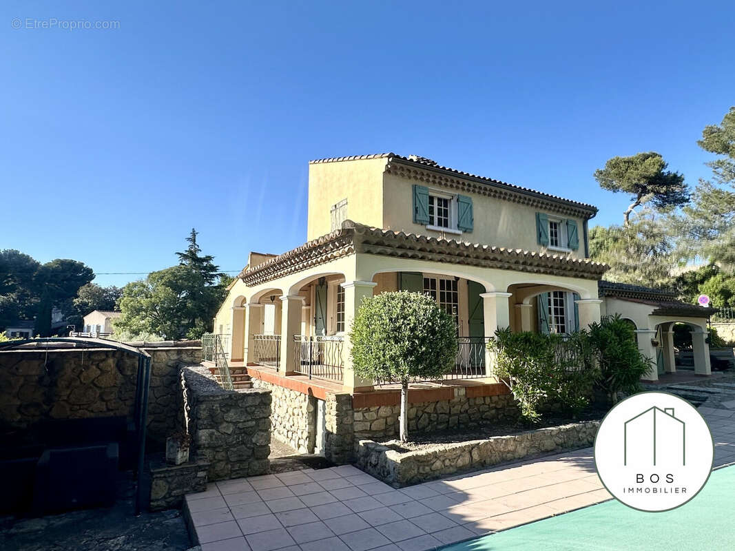 Maison à CORNILLON-CONFOUX