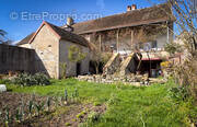 Maison à SAINT-HURUGE