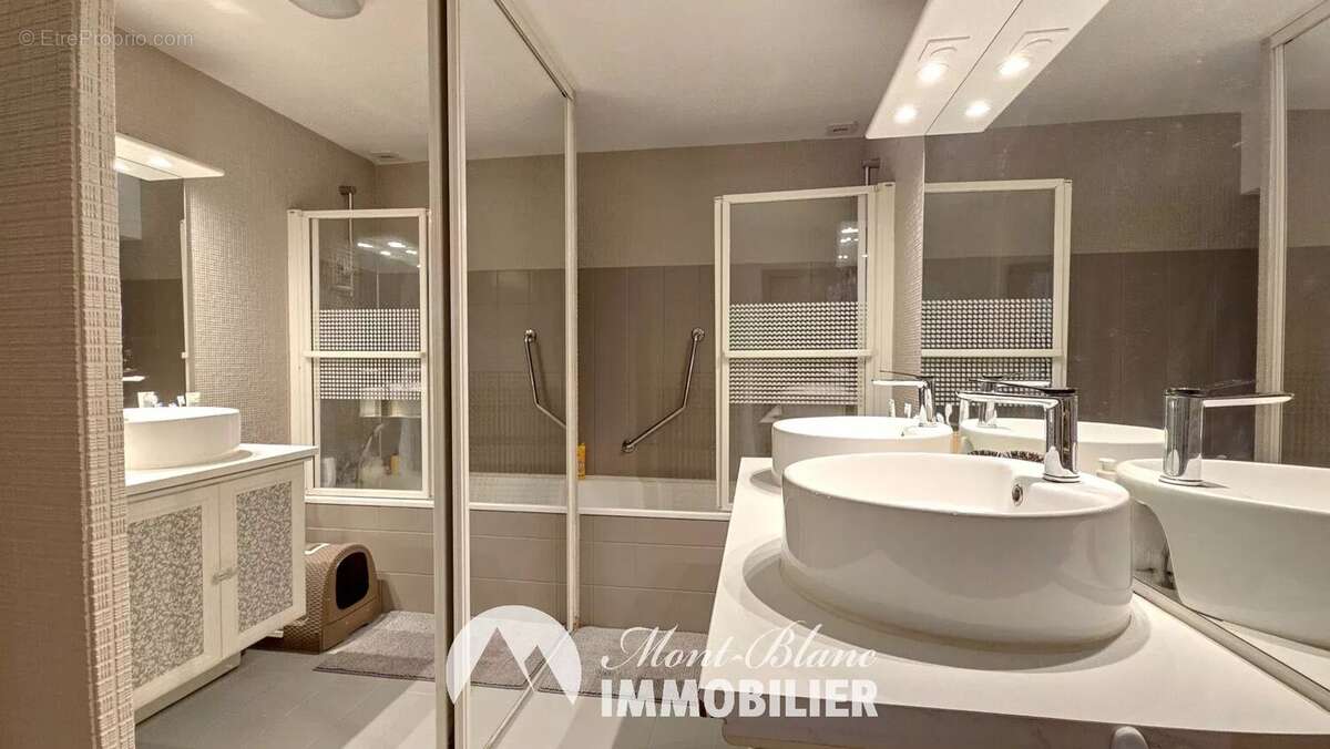 Appartement à SALLANCHES