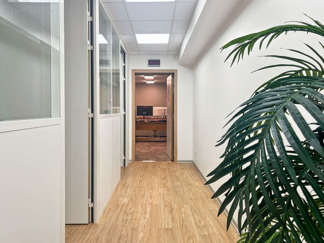 Commerce à PARIS-15E