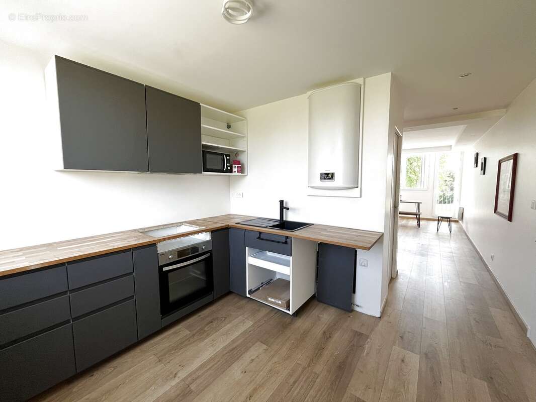 Appartement à CARBON-BLANC