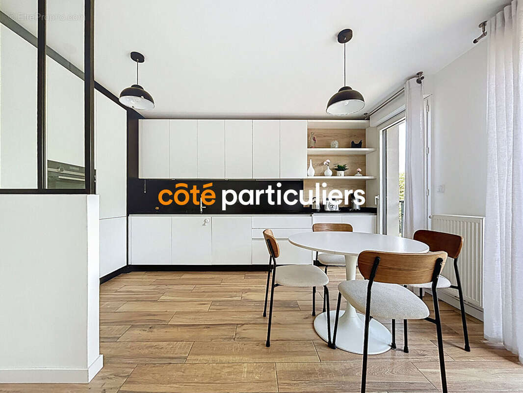 Appartement à SAINT-MAUR-DES-FOSSES