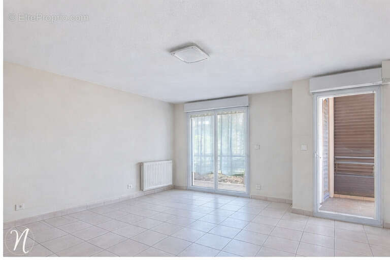 Appartement à OULLINS