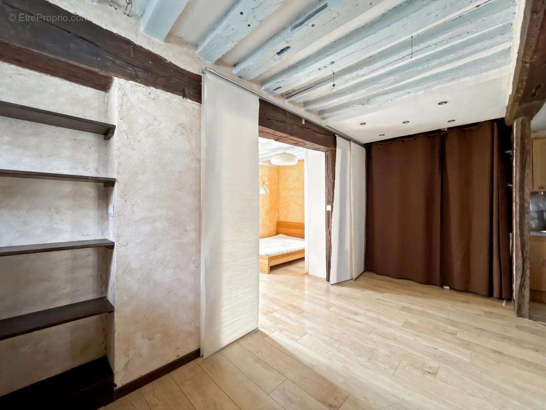 Appartement à MELUN