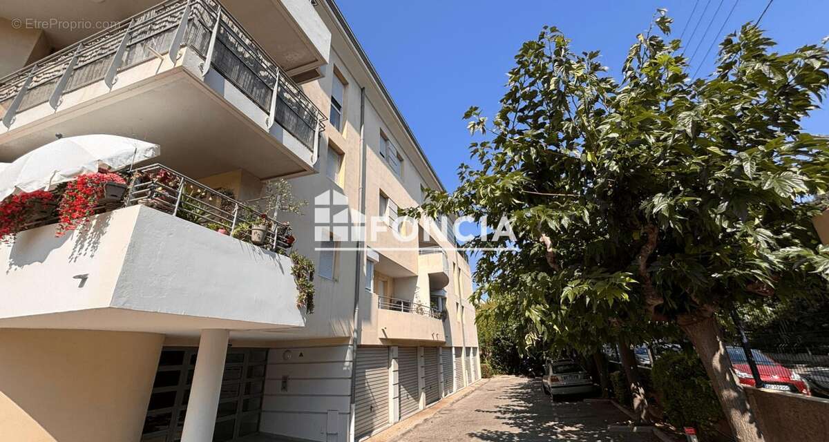 Appartement à MARSEILLE-8E