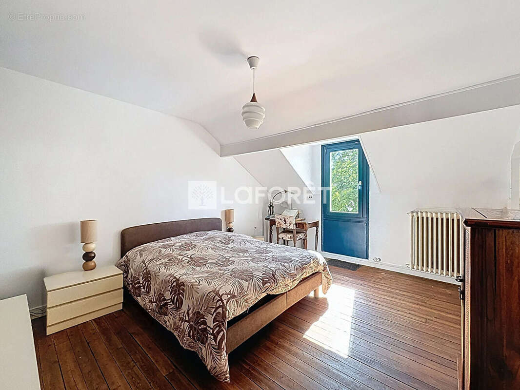 Maison à SARTROUVILLE