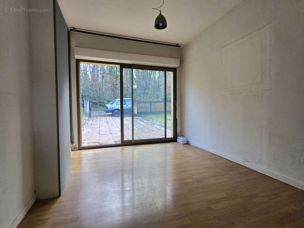 Maison à ANNESSE-ET-BEAULIEU