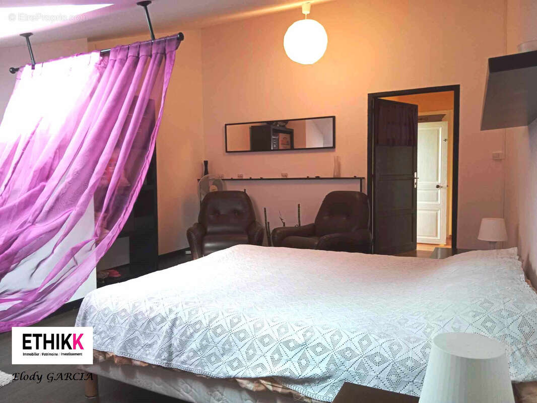 Maison à CASTAIGNOS-SOUSLENS