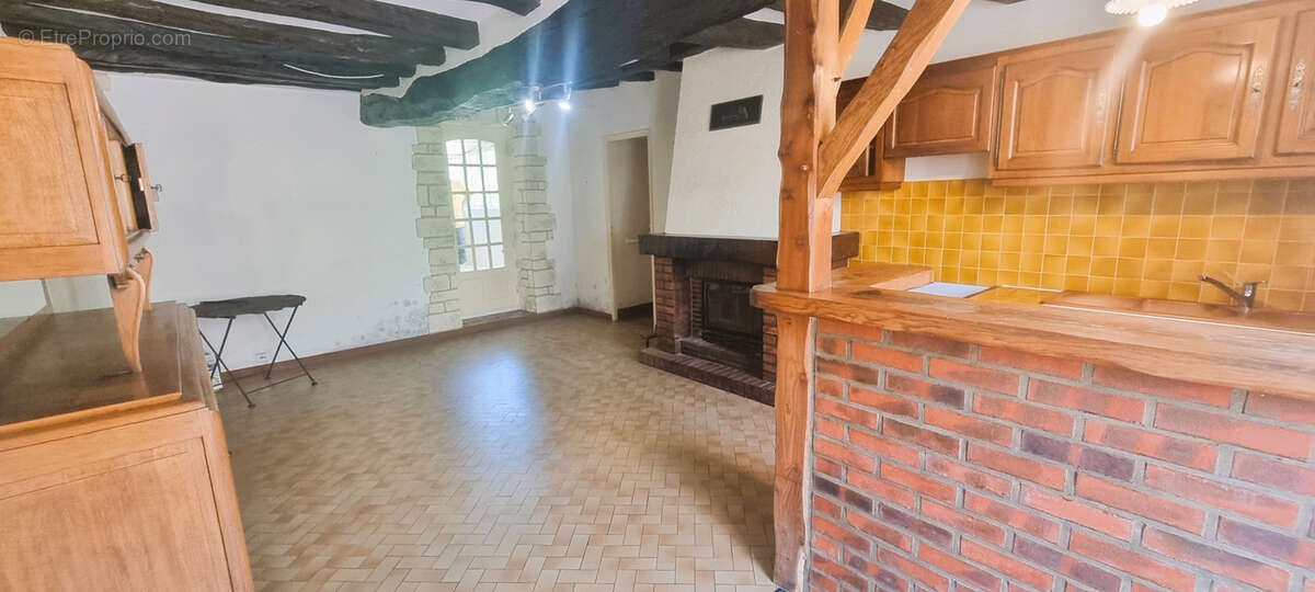 Maison à OUZOUER-LE-DOYEN