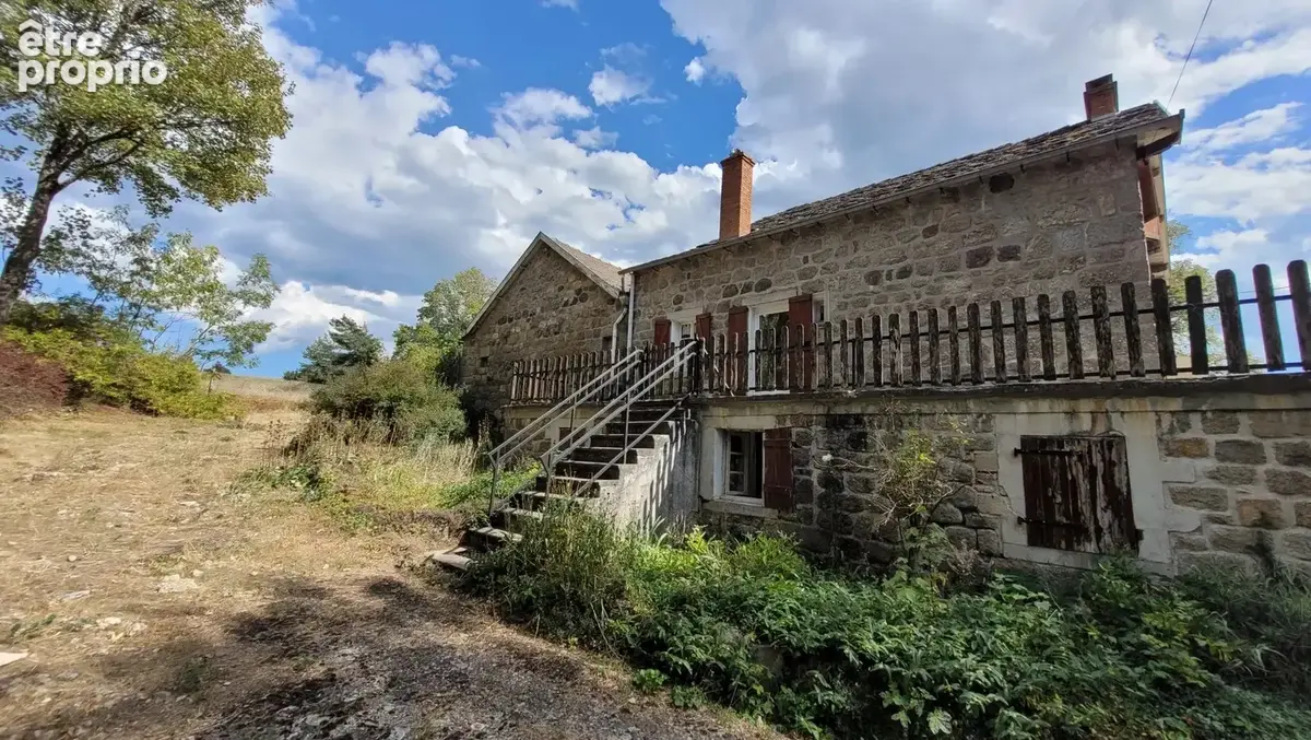 Ancienne ferme à rénover le Chambon sur Lignon 3600 m² de terrain - photo 14