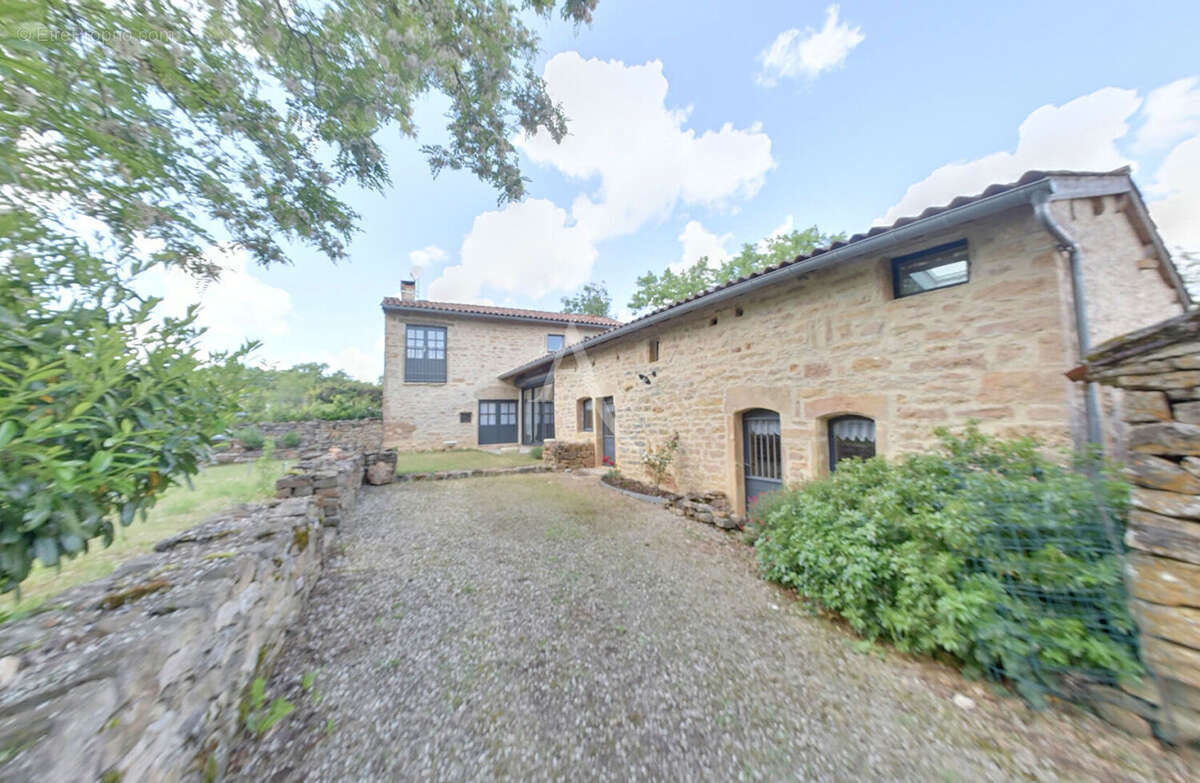 Maison à SAINT-ANTONIN-NOBLE-VAL