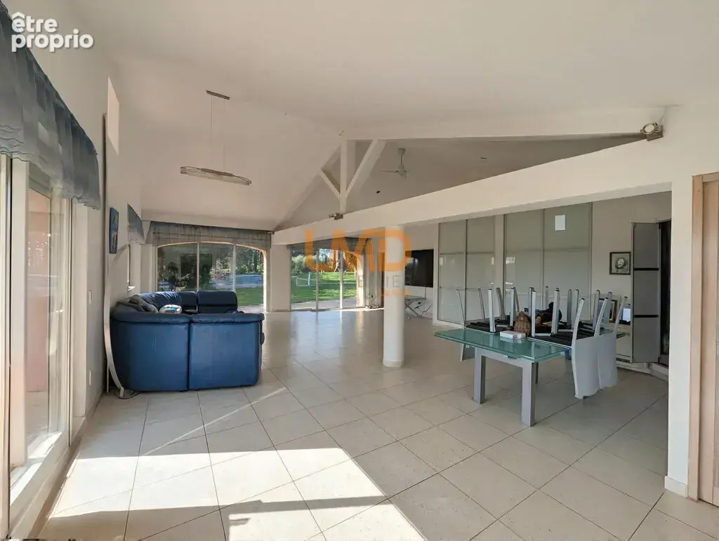 La Motte – Domaine en pierre de 470 m² au cœur des vignes avec p - photo 24