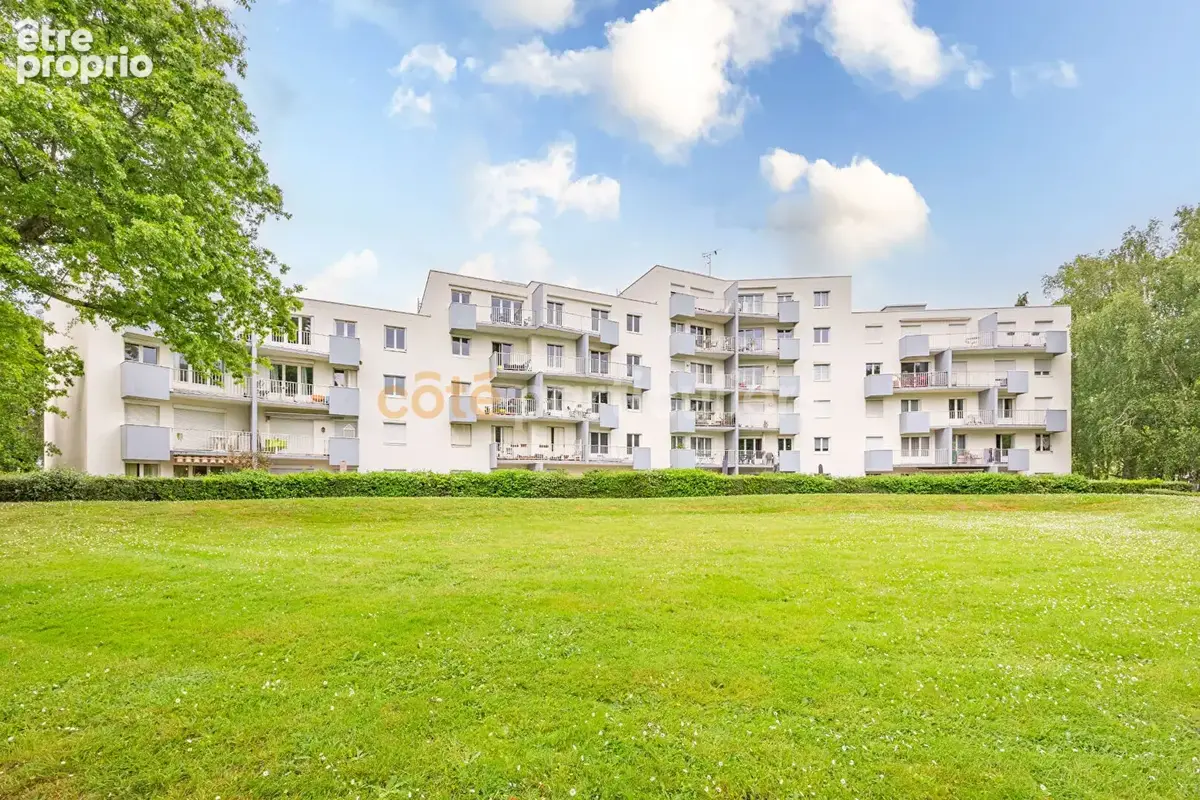 Nantes -- appartement 4 pièces -- 80 m² -- ascenceur -- balcon -- garage -- jardin - photo 12