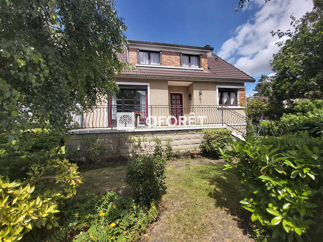Maison à ROSNY-SOUS-BOIS