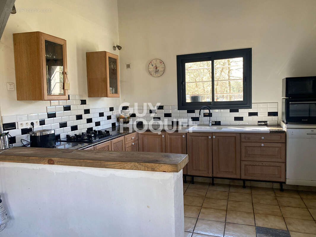 Maison à RION-DES-LANDES